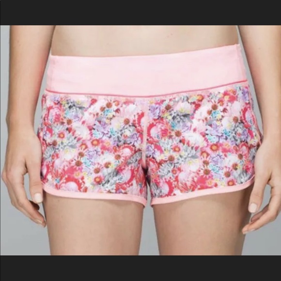 Lululemon Speed Short Flowabunga Bleached Coral 6 - Picture 7 of 7